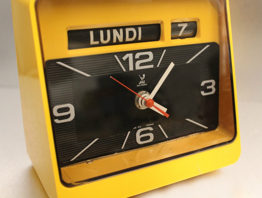 fomic jaune orange cadran