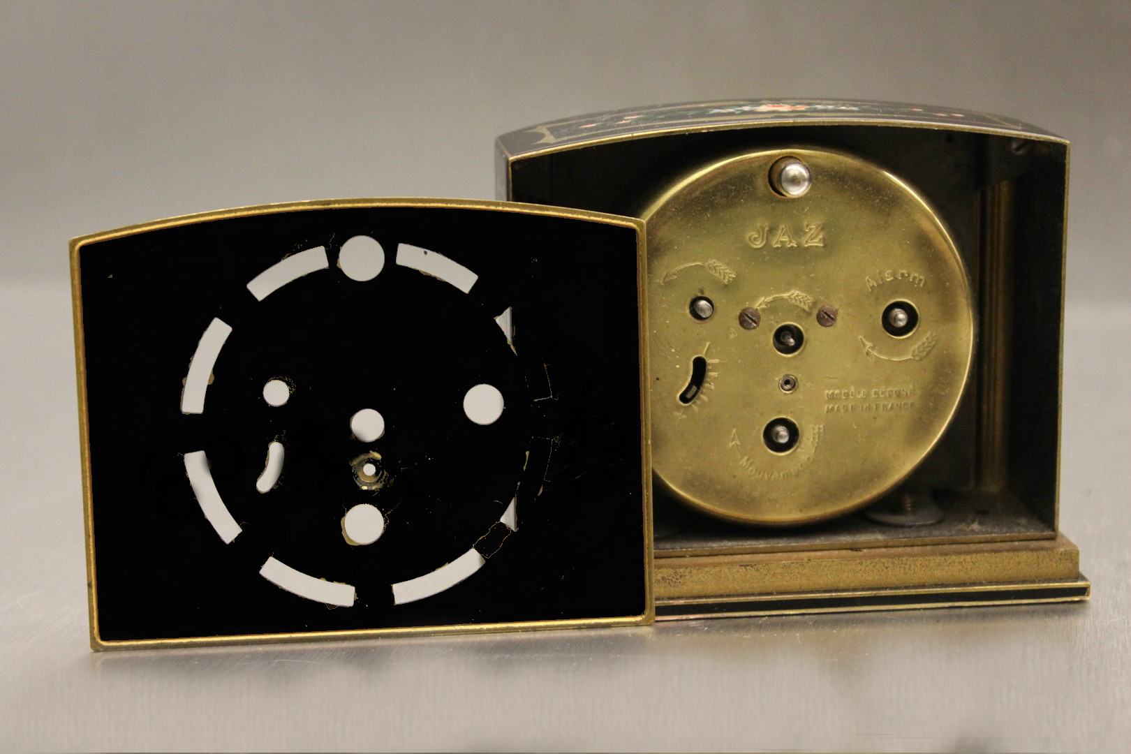 Fleuric jolic dos ouvert