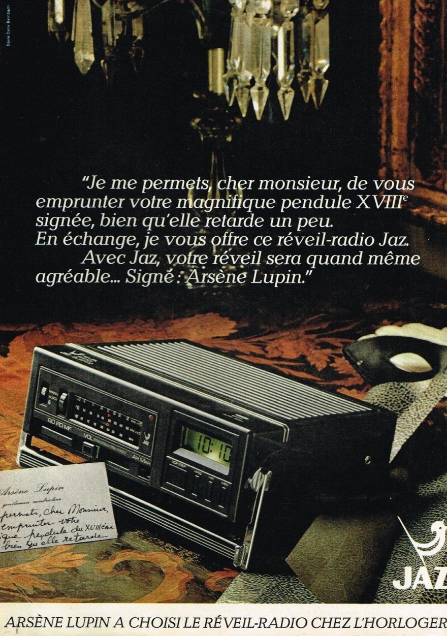 poinic pub réveil radio