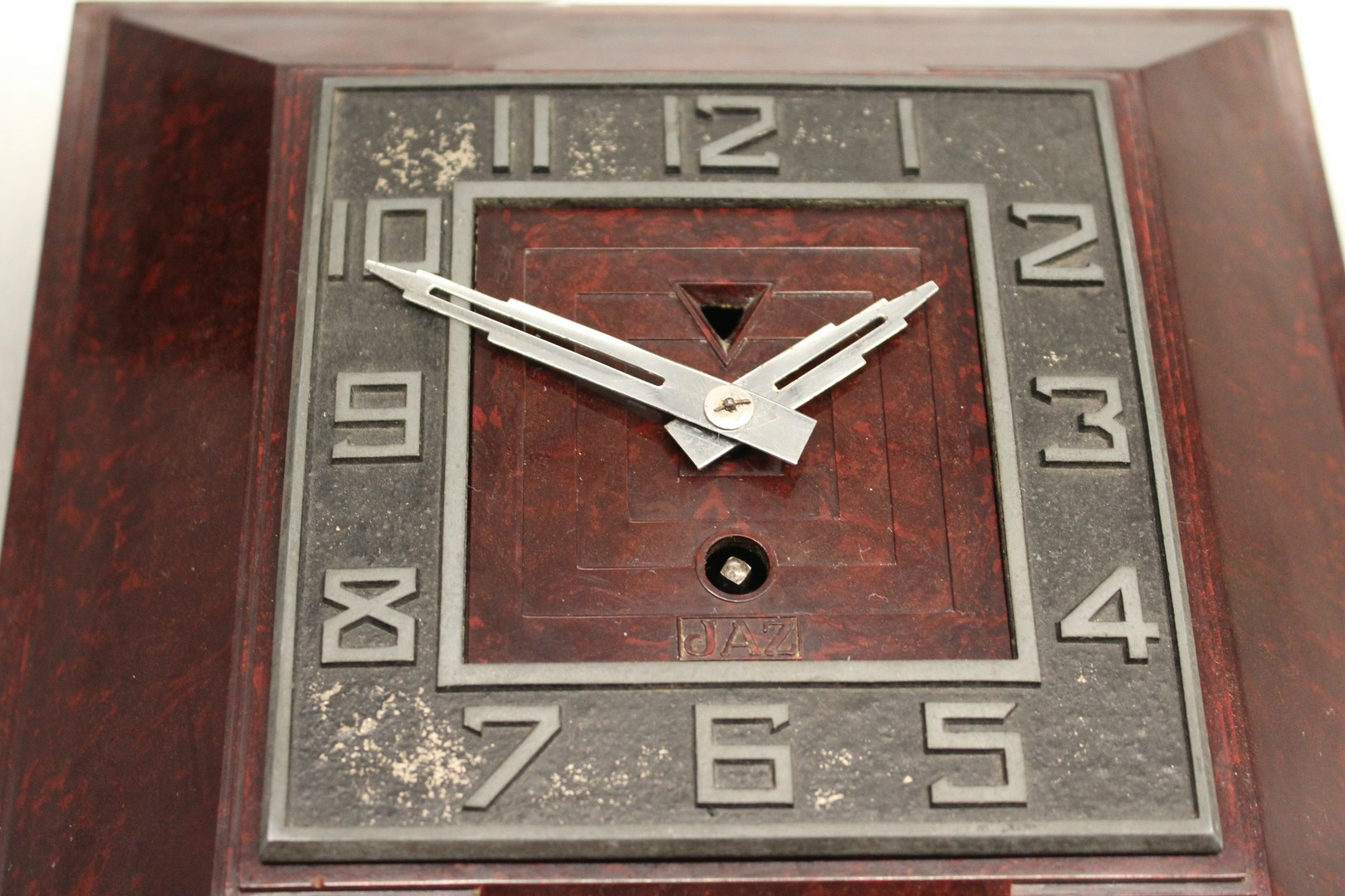 horloge bakelite cadran