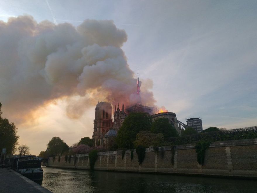 incendie Notre Dame