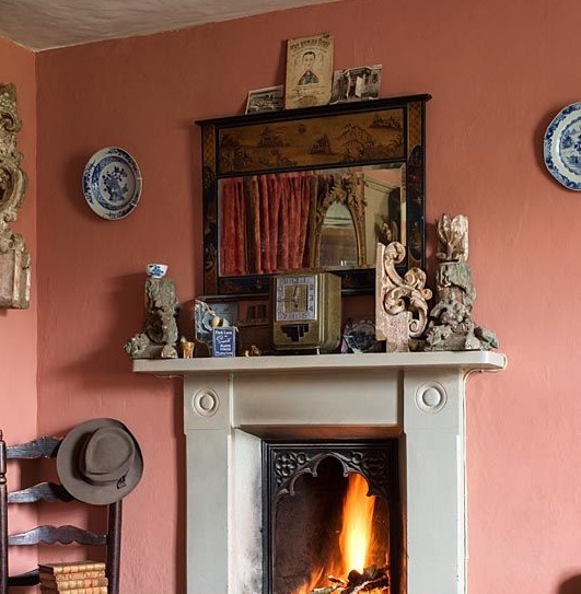 Fireplace with vintage fender
