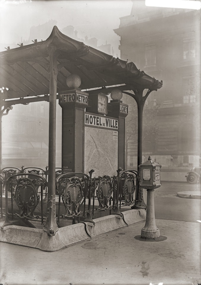 ACCES GUIMARD, RUE DE LOBAU : PROTOTYPE DE PORTE PLAN LUMINEUX