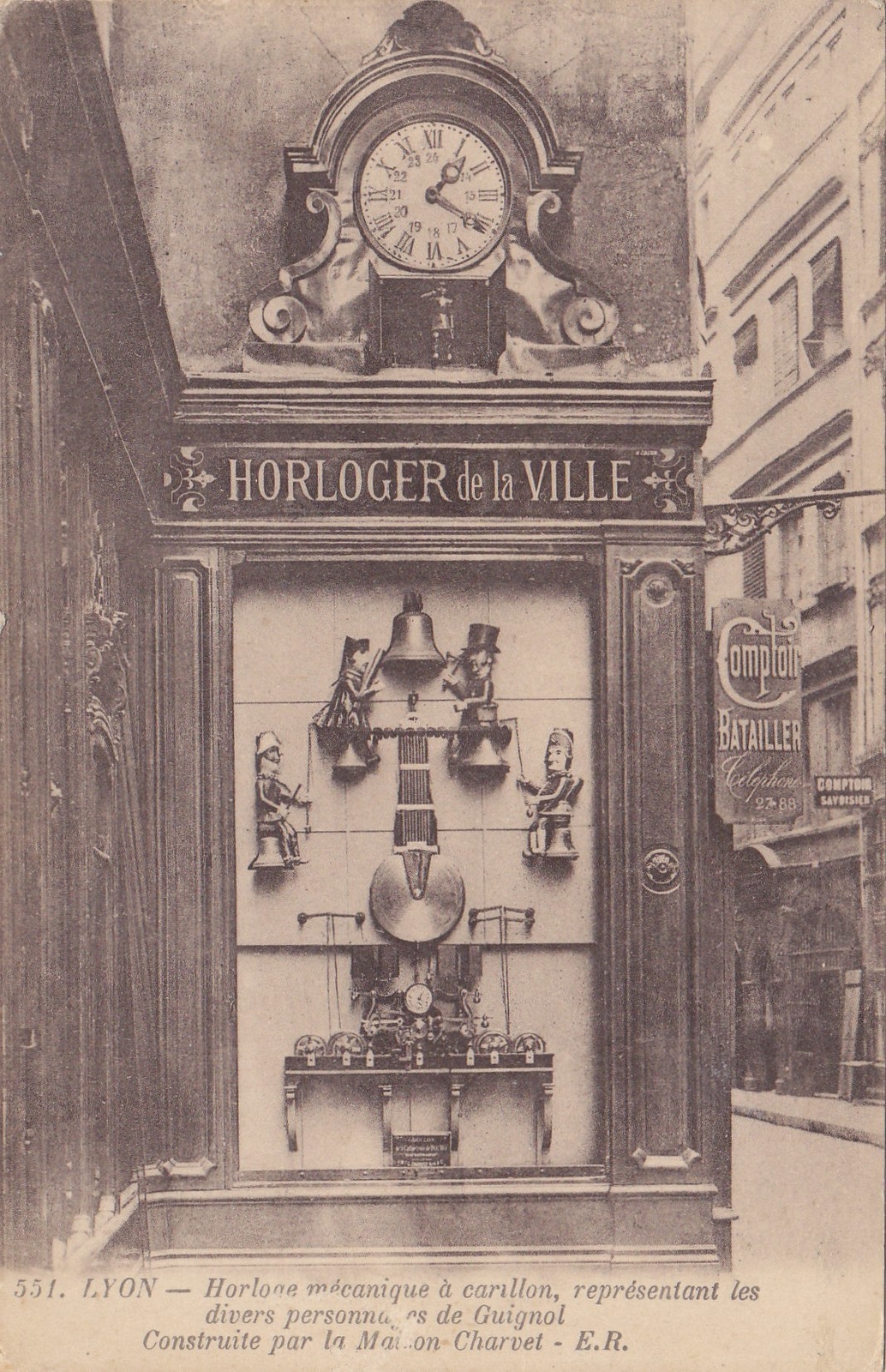 Charvet à Lyon comptoir