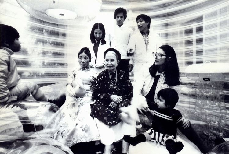 quasar-khanh et sa mère